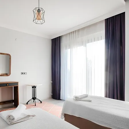 Tranquil Peaceful Tunc Villa