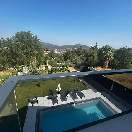 Tranquil Peaceful Tunc * 페티예